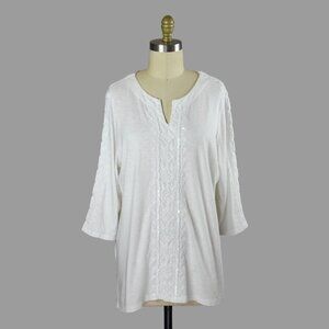 CHICO'S EMBELLISHED WHITE SPLIT-NECK TUNIC